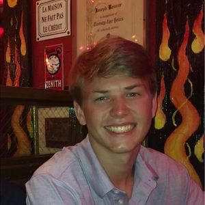 Meet your Posher, Adams